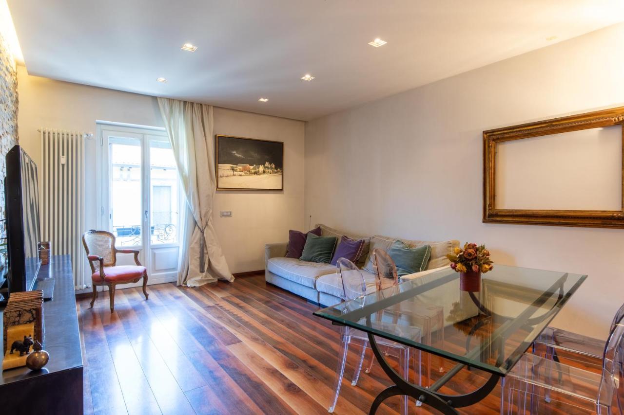 Porta Venezia- design apartment, 2-bedrooms, Netflix, wifi Milaan Buitenkant foto